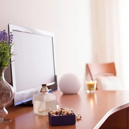 2 Palme فندق توري ديل بيناكو