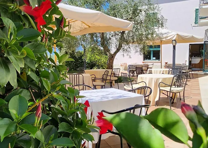 2 Palme Hotel